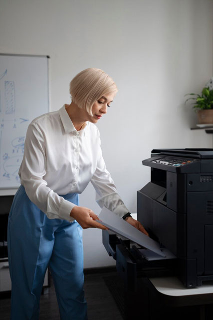    - https://ru.freepik.com/free-photo/woman-work-office-using-printer_28478632.htm#fromView=search&page=1&position=23&uuid=e3377ae9-89cc-4ebc-92ac-1d1bd7c4afae